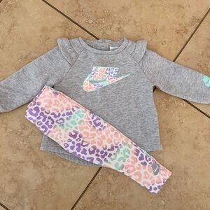 Nike Gray Sweatshirt with Multicolor Logo